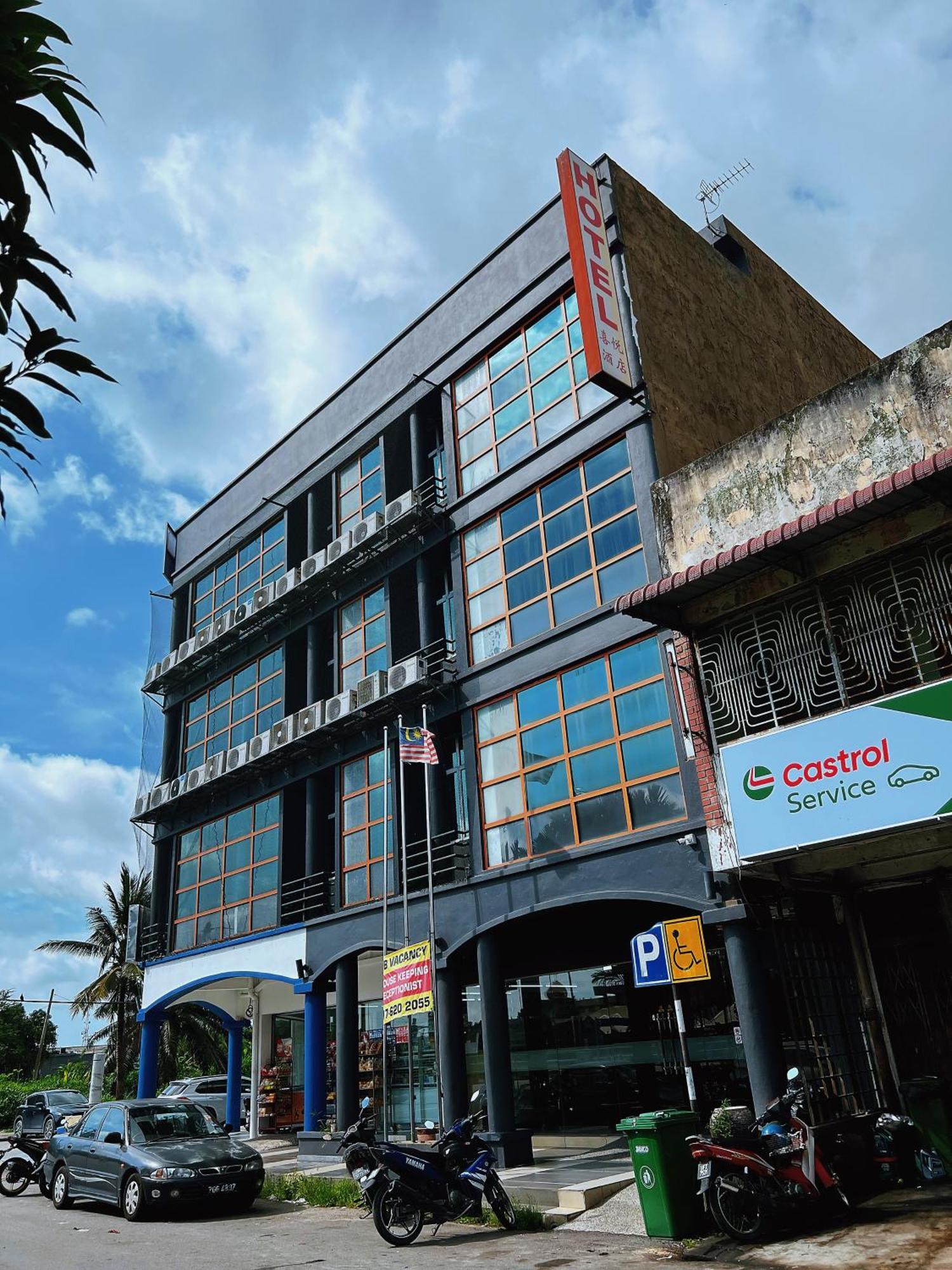 โรงแรมแกรนด์ คาพาร์ Kapar ภายนอก รูปภาพ